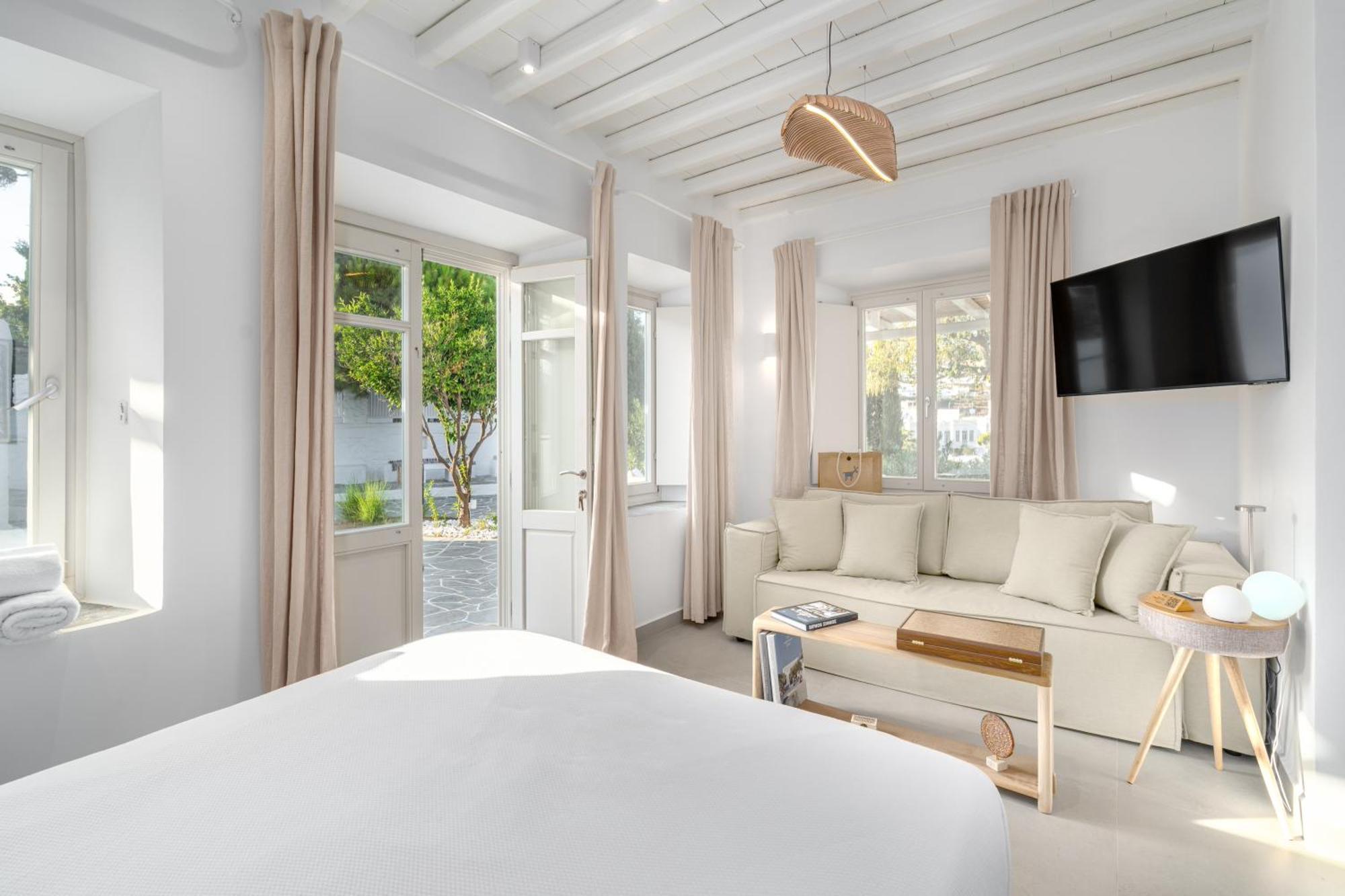 Rabagas Suites Luxury - In The Heart Of Sifnos Apollonia  Exterior photo