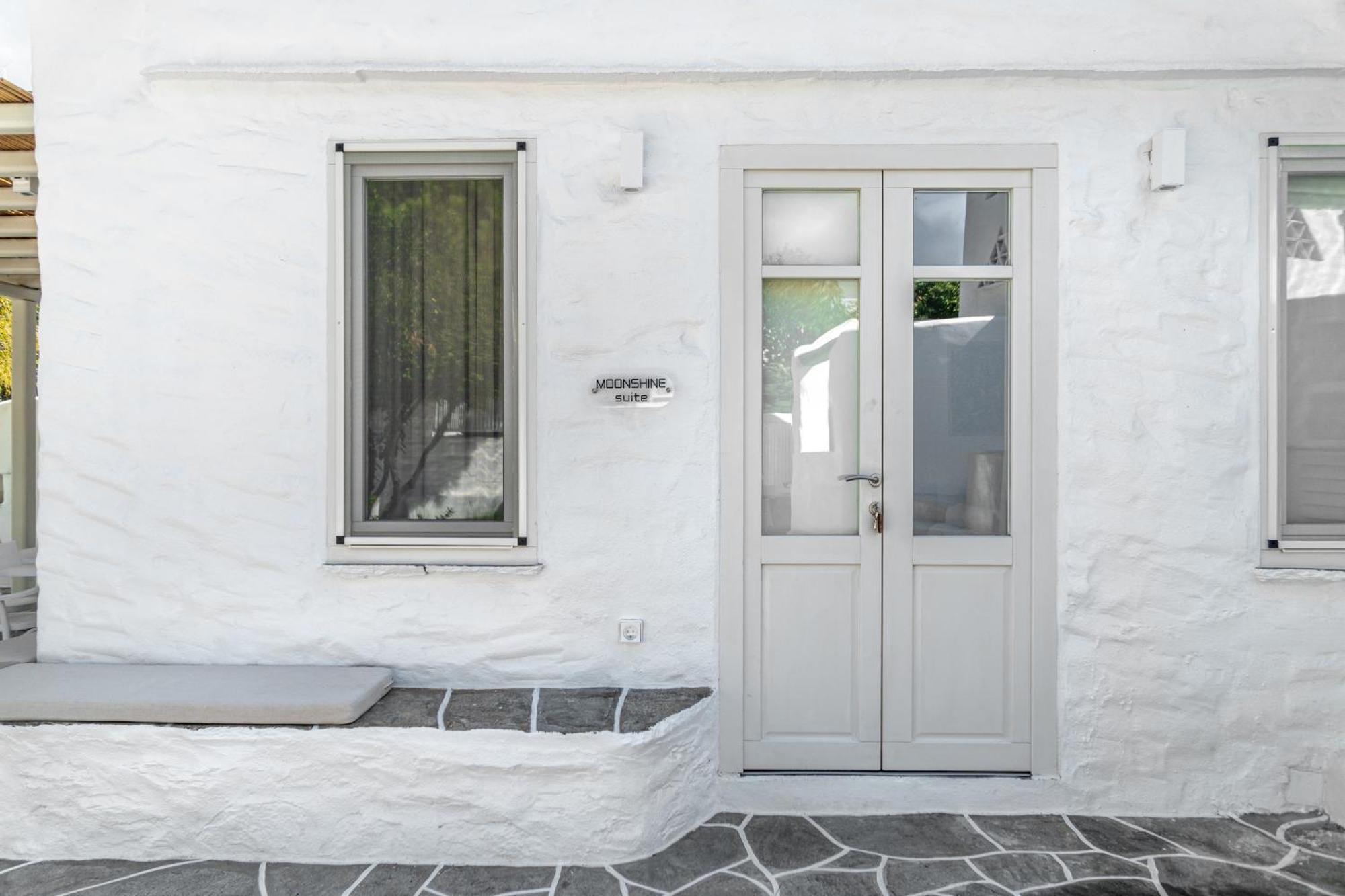 Rabagas Suites Luxury - In The Heart Of Sifnos Apollonia  Exterior photo