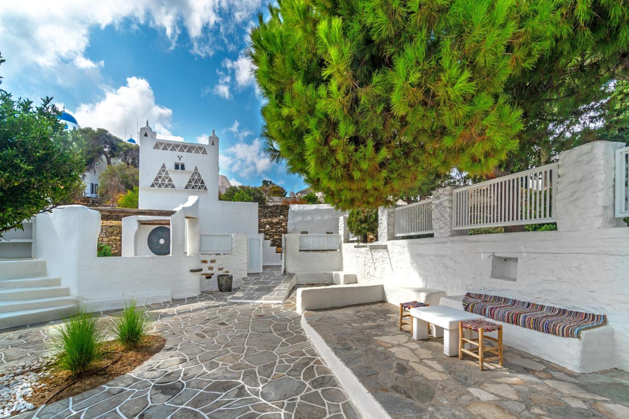 Rabagas Suites Luxury - In The Heart Of Sifnos Apollonia  Exterior photo